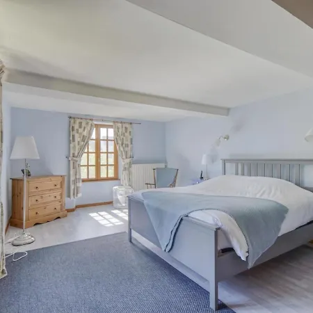 Hotel Character With Enclosed Garden 4*