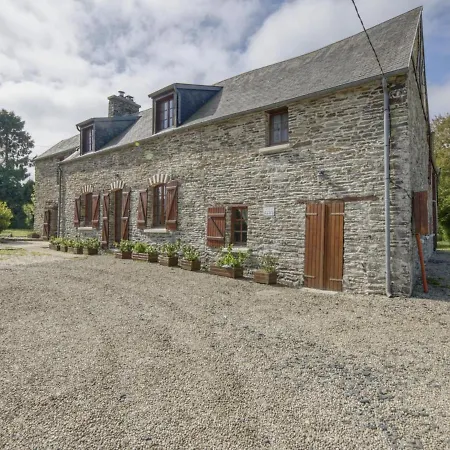 Character With Enclosed Garden 4* Berigny